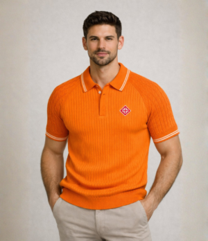 Polo orange avec finitions blanches – Style audacieux